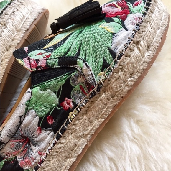 J/Slides Floral Platform Slip-On Espadrilles - Picture 5 of 8